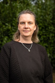 Jessica Kaiser, Kundenservice