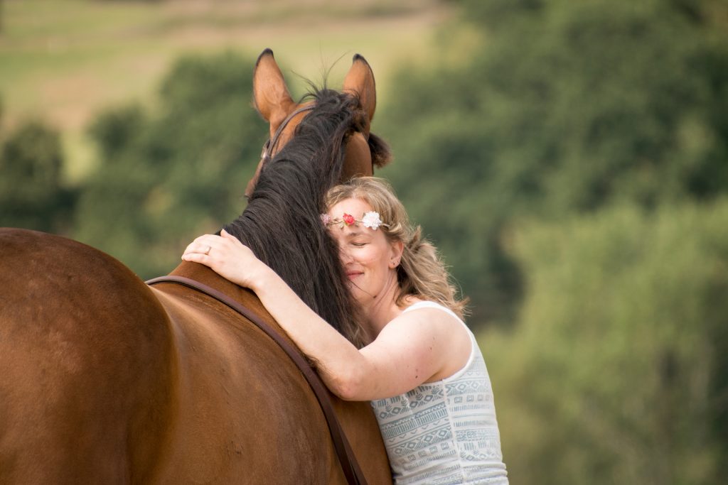 Pferd und eine Frau